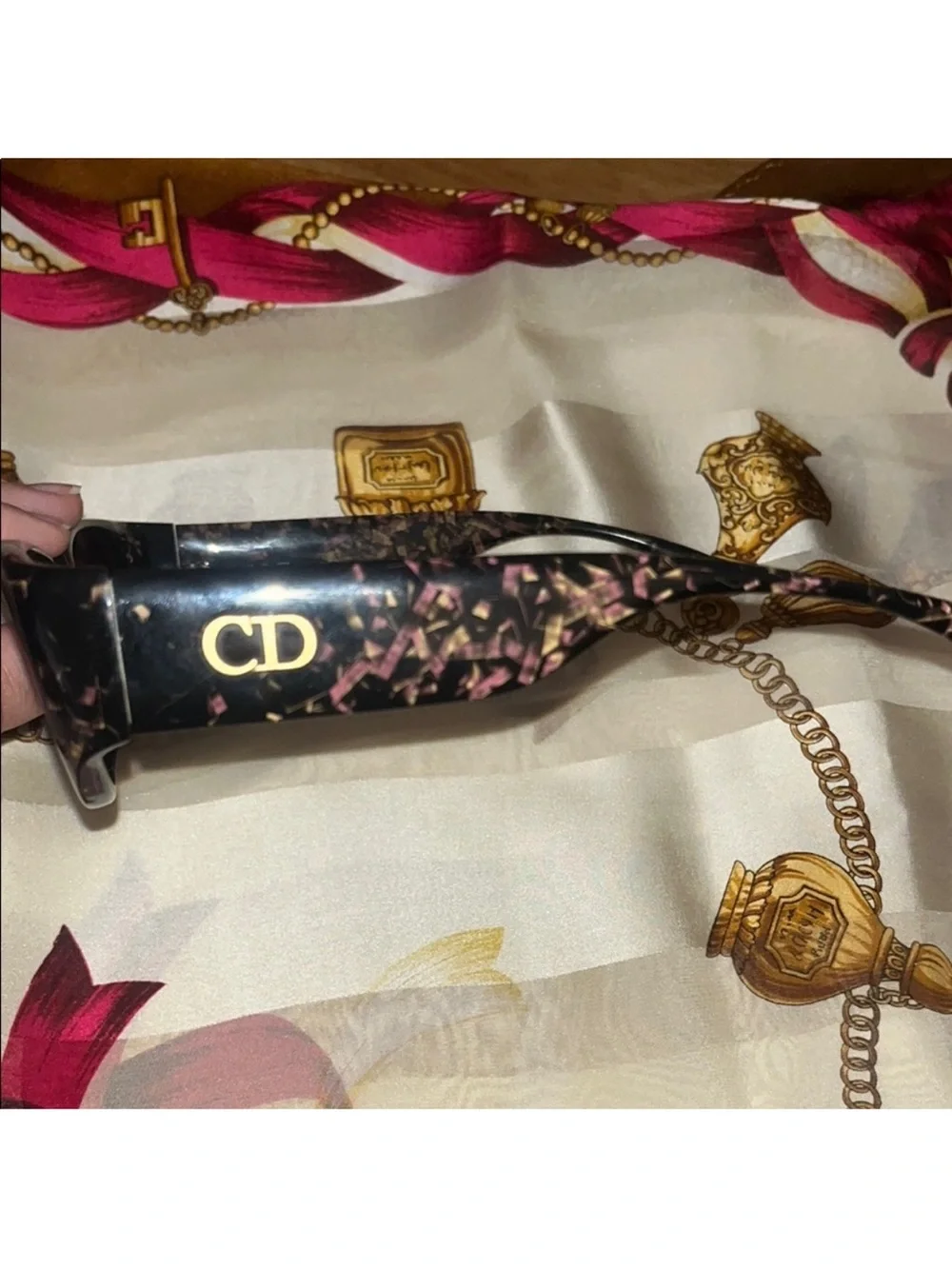 *RARE* DIOR Vintage 1990’s Classic Retro Logo Sunglasses